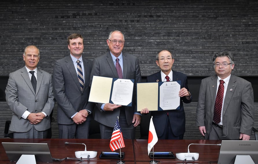 US Japan signing