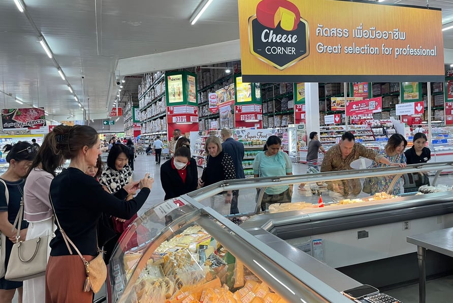 Thailand cheese retail tour
