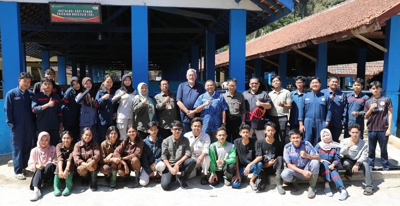 Indonesia group shot